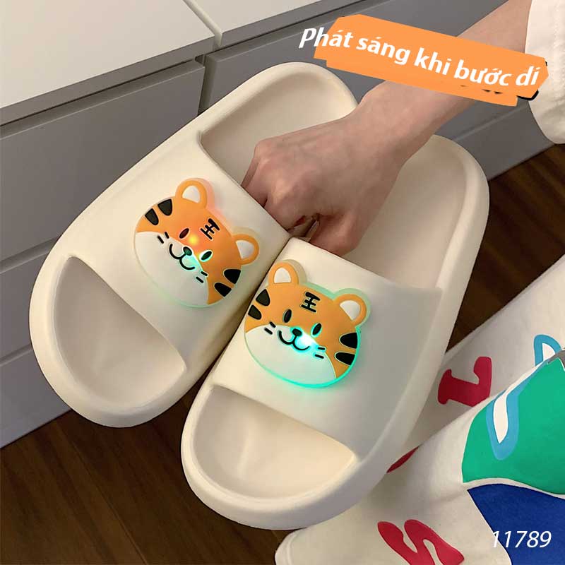 Dép con hổ phát sáng cặp đôi Nam Nữ chất liệu EVA 11791