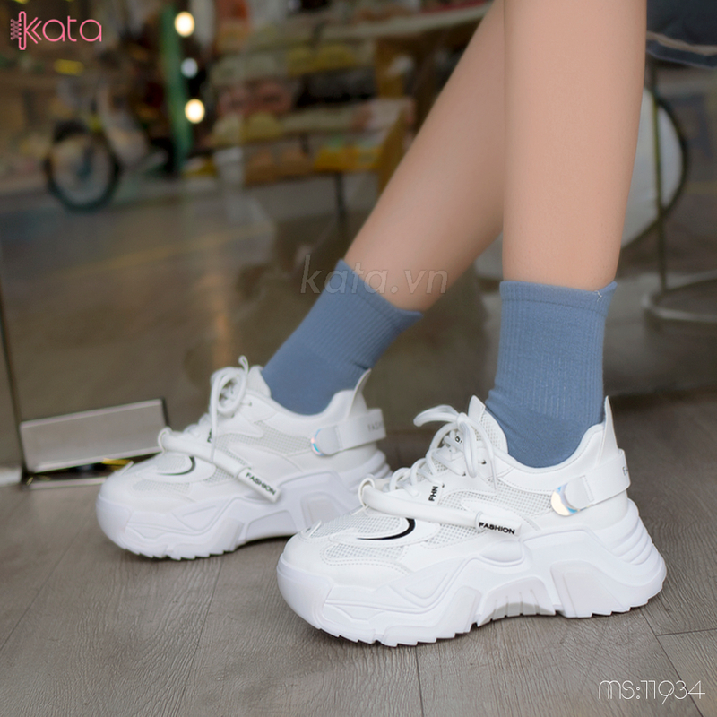 Giày thể thao nữ giày dạo phố tăng chiều cao phong cách Hàn Quốc 11935