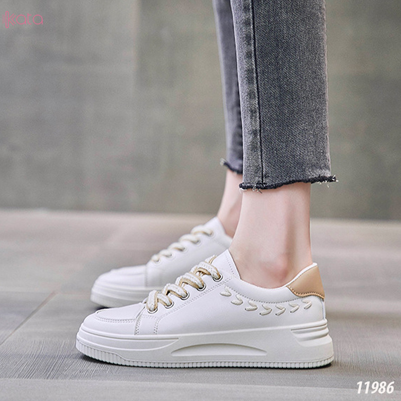 Giày thể thao trắng kem ,dạo phố ,giày sinh viên phong cách Hàn Quốc 11986