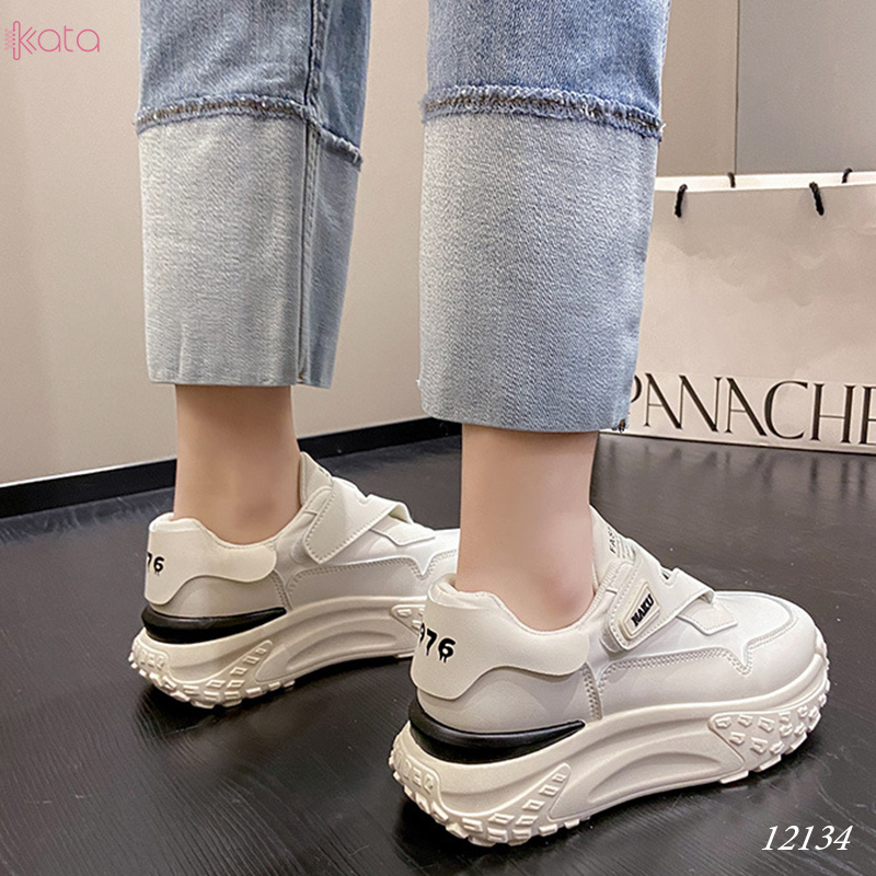Giày thể thao nữ,giày lười không cột dây tăng chiều cao 12135