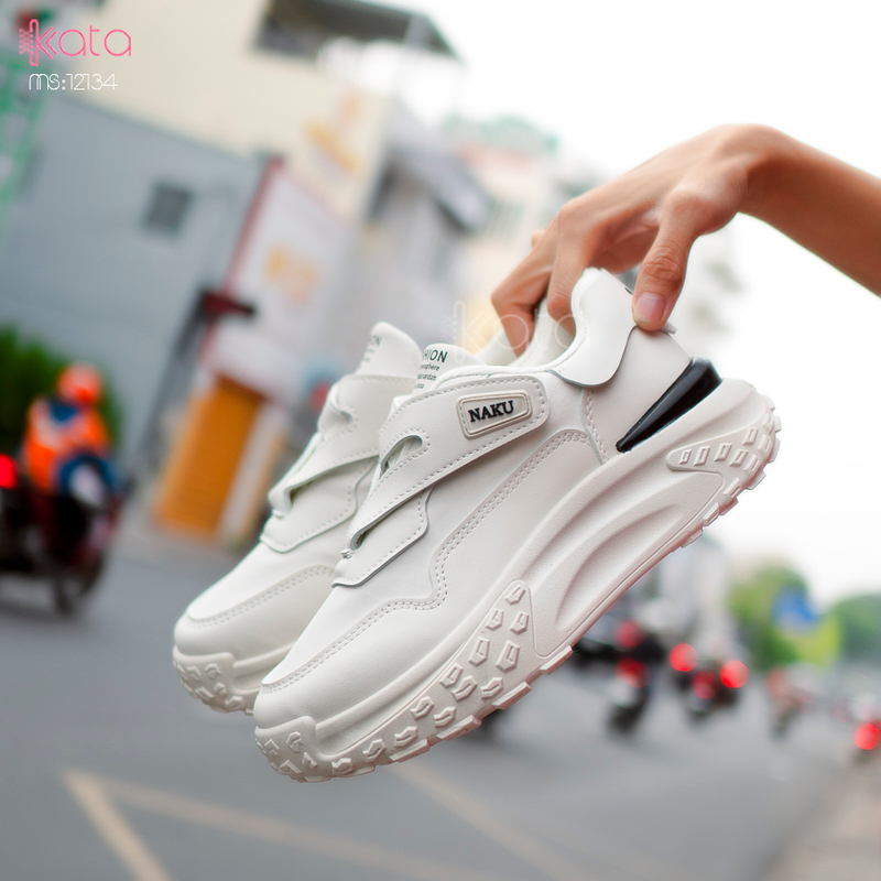 Giày thể thao nữ,giày lười không cột dây tăng chiều cao 12135