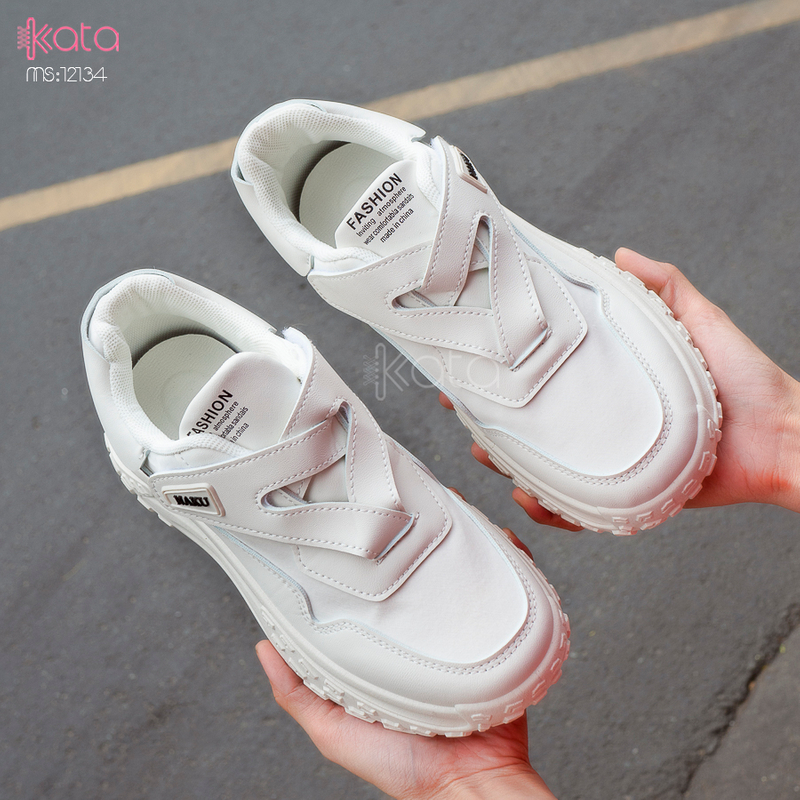 Giày thể thao nữ,giày lười không cột dây tăng chiều cao 12135