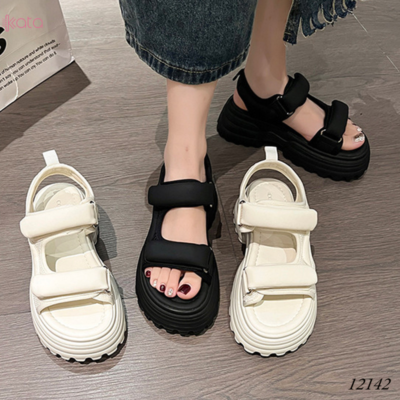 Dép sandal khóa dán nữ mùa hè đế bằng 12143