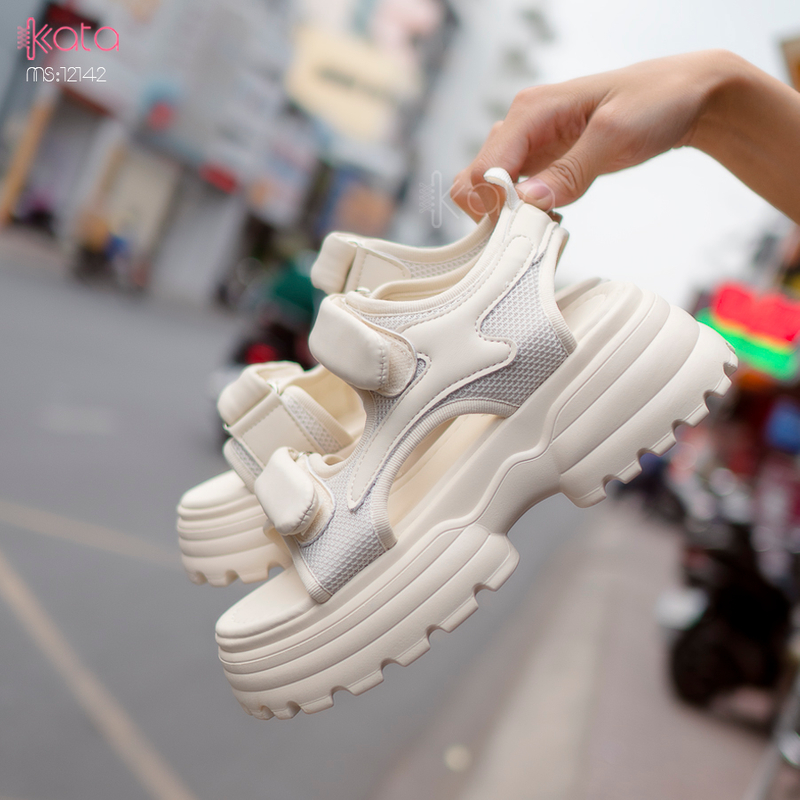 Dép sandal khóa dán nữ mùa hè đế bằng 12143