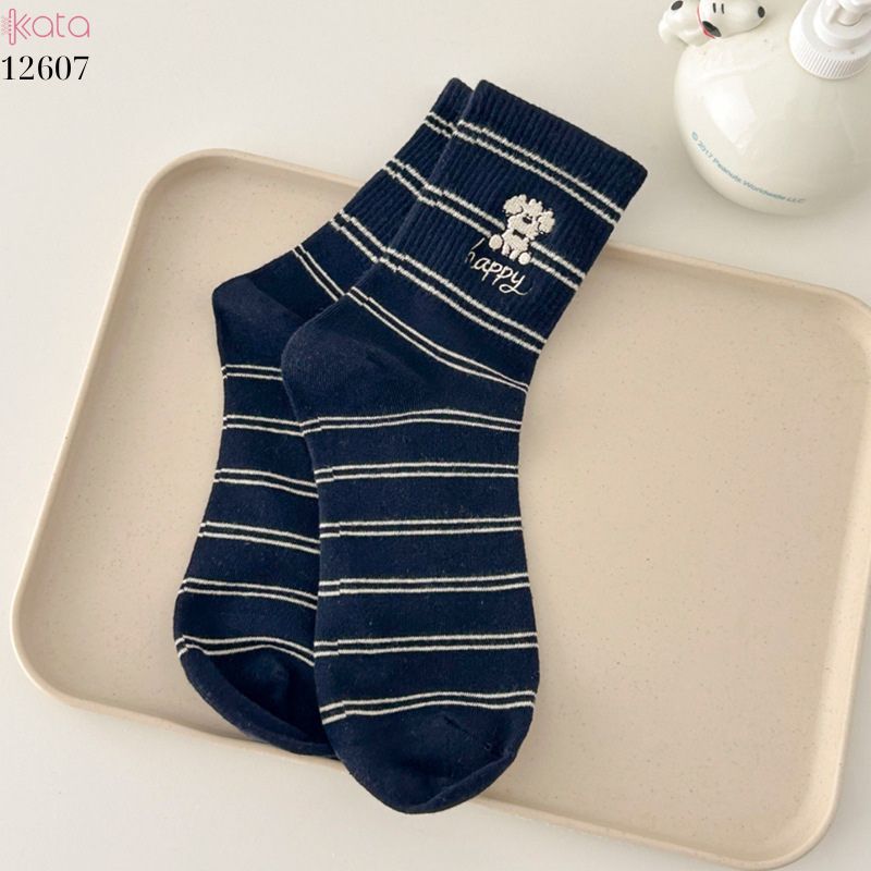 Tất thu đông nữ thêu hình 100% cotton thoáng khí,tất không đường may loại tốt 12607