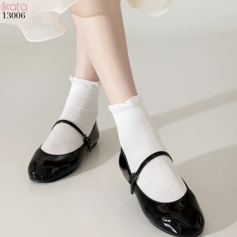 Tất ngắn màu trắng nữ dễ thương,vớ mỏng xuân hè thấm hút mồ hôi 13006