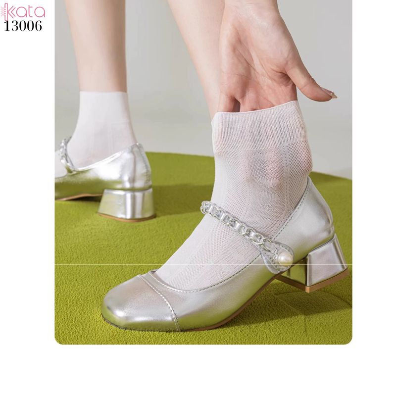 Tất ngắn màu trắng nữ dễ thương,vớ mỏng xuân hè thấm hút mồ hôi 13006