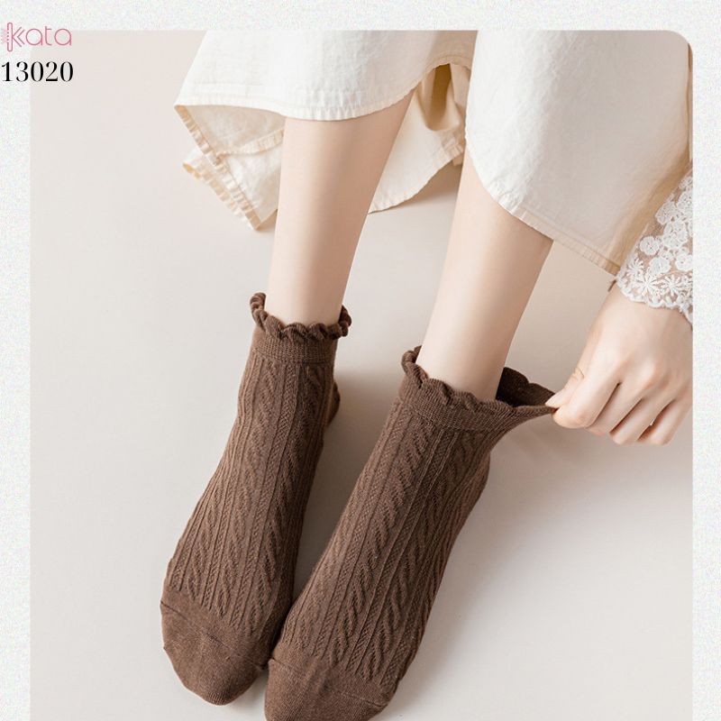 Tất cổ ngắn bông mềm mịn thấm hút mồ hôi,vớ ren dễ thương JK 13020
