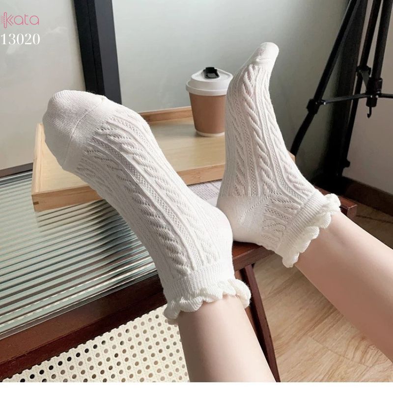 Tất cổ ngắn bông mềm mịn thấm hút mồ hôi,vớ ren dễ thương JK 13020
