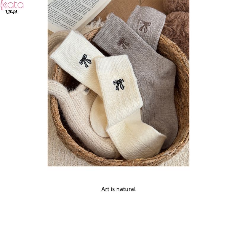 Tất bông dày mùa thu và mùa đông ,vớ giữa bắp chân thêu nơ 13044