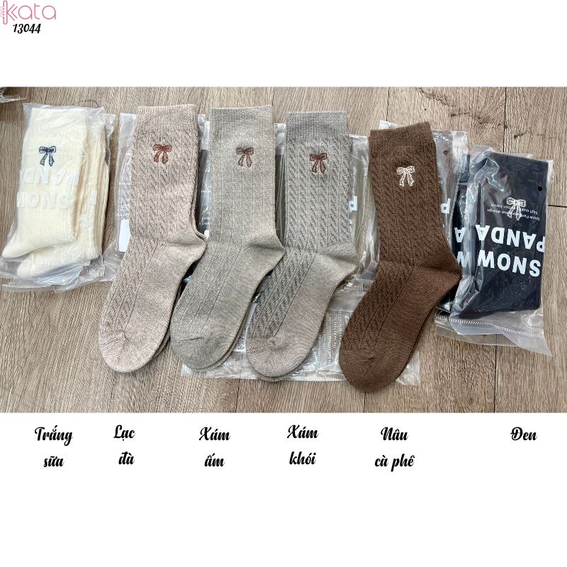 Tất bông dày mùa thu và mùa đông ,vớ giữa bắp chân thêu nơ 13044