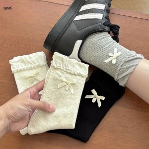 Tất bông cotton lolita,vớ giữa bắp chân gắn nơ 13046