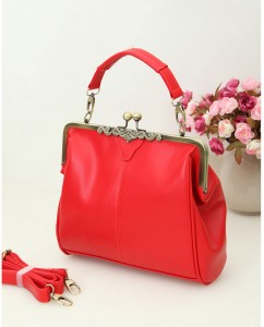 Túi đeo dễ thương màu đỏ