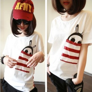 Áo thun hình ong màu trắng