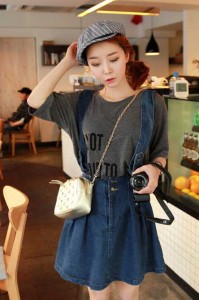 Chân váy yếm denim cao bồi  màu xanh đậm