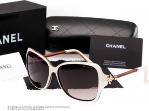 Mắt kính Chanel gọng trắng 5219